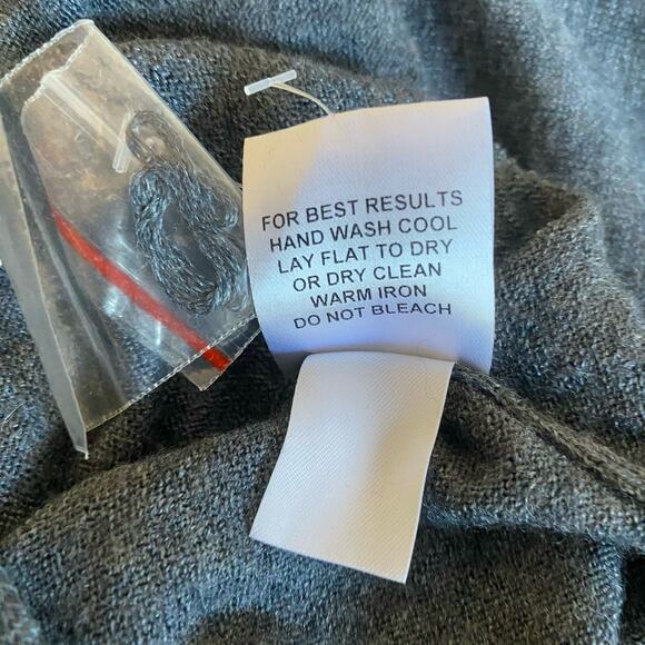 Peter Millar Sweater Mens Large Gray Merino Wool V-Neck Pullover Golf - Picture 7 of 7